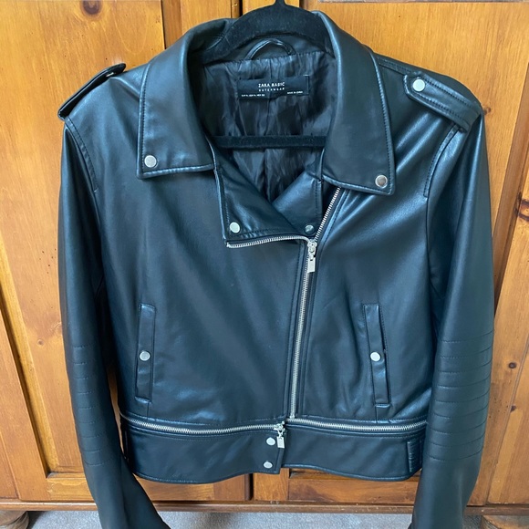 Zara Jackets & Blazers - ZARA Faux Leather Moto Jacket